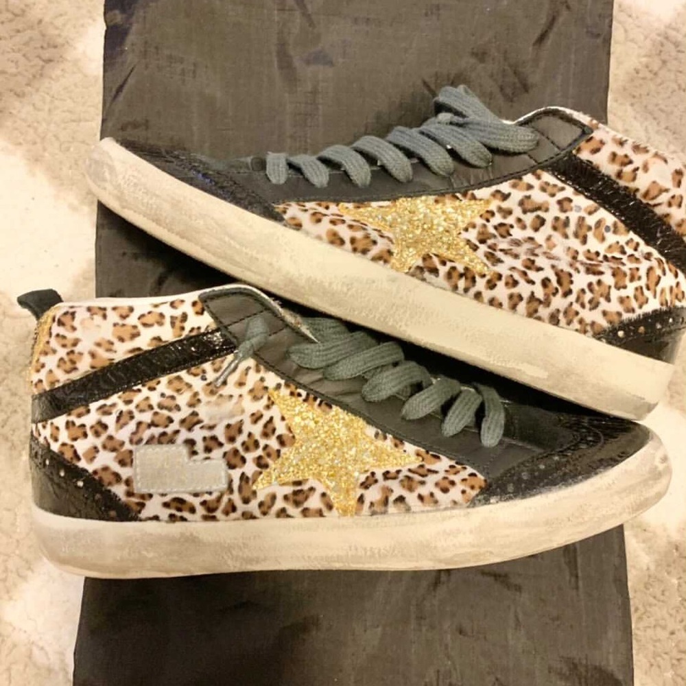 🌟Amazing, hard-to-find Golden Goose Mid Stars! 🌟